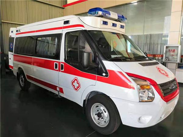 宁明县福特V362救护车